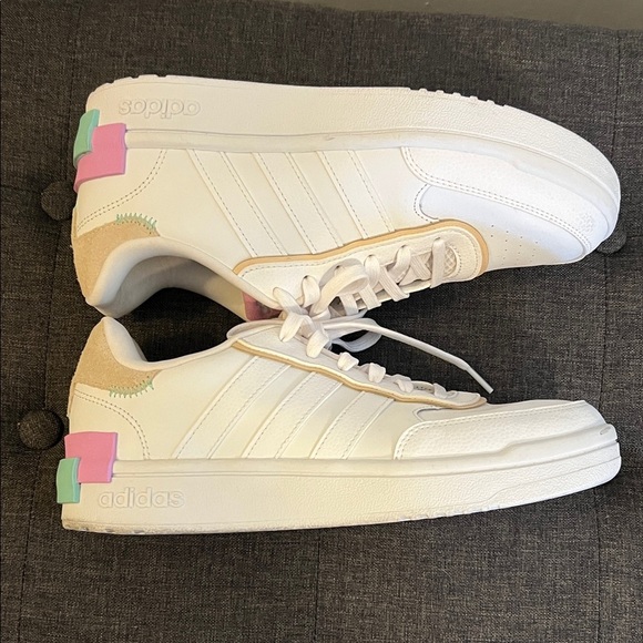 Adidas White Sneakers with Colorful Details - Picture 4 of 5